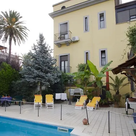 Medici Hotel 3*